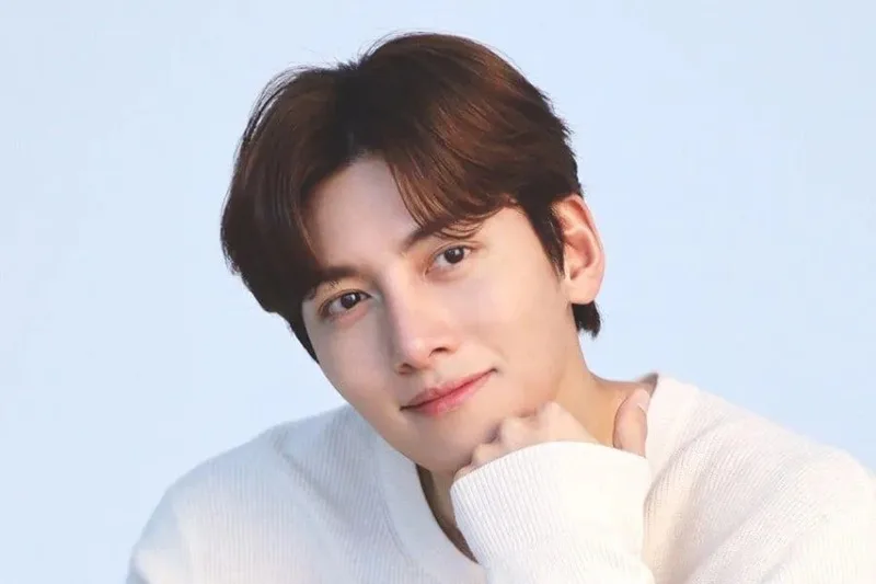 ji chang wook co vo chua